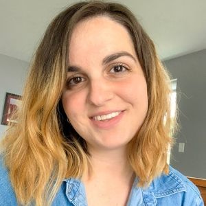 Meet your Posher, Emma